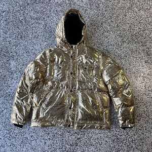 Levi’s Puffer Jacket Mens XL Metallic Gold Bandana Hooded Insulated Zip Button